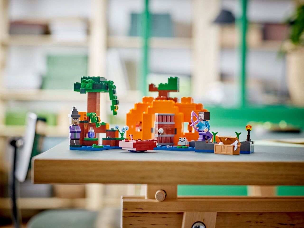 Lego The Pumkin farm 21248 – alternate view