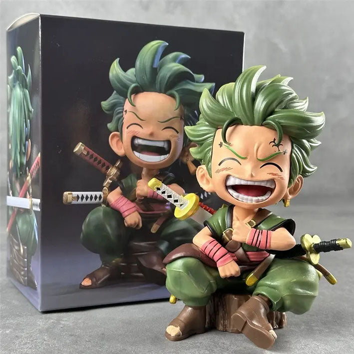 مجسم PVC تشيبي لـ Zoro بوضعية الجلوس – صورة تفصيلية 2