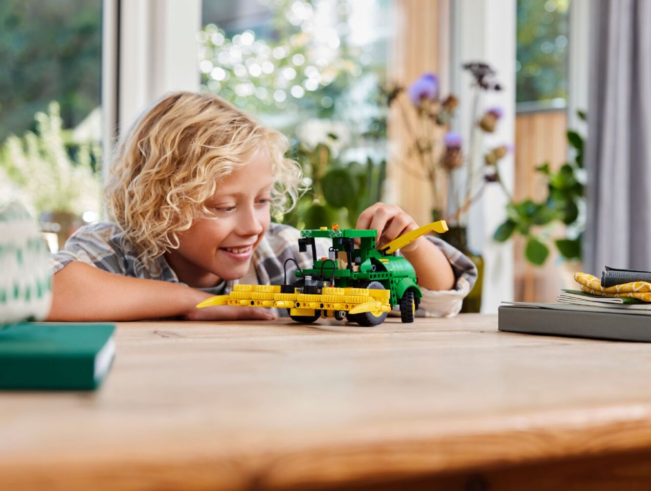 Lego John Deere 9700 Forage Harvester 42168 – detail view 7
