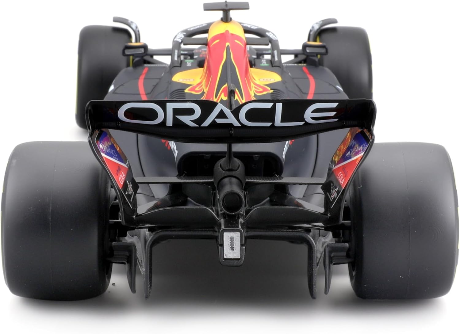 Bburago 1:18 Race Oracle Red Bull Racing RB19 w/Driver