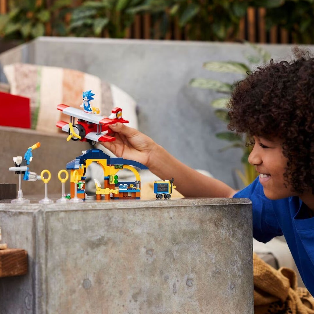 Lego Tails' Workshop and Tornado Plane 76991 – detail view 6