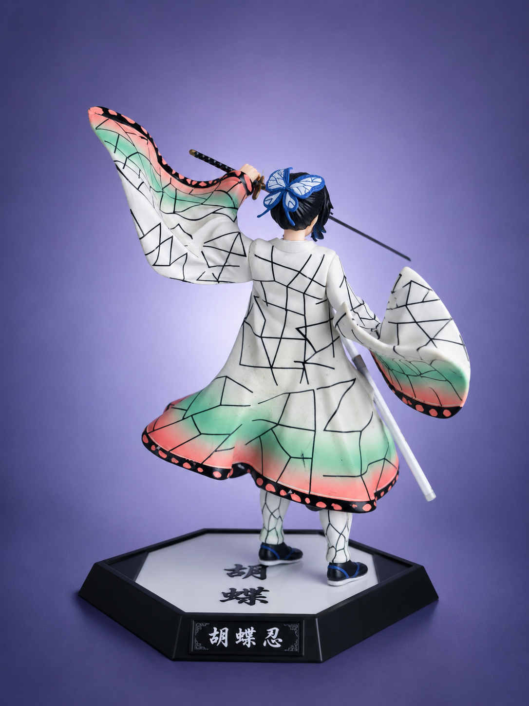 Shinobu Kocho Anime Figure