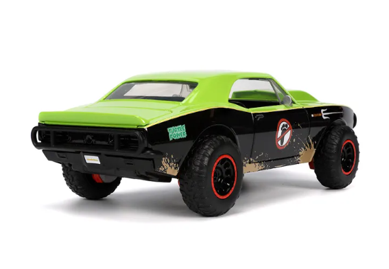 JADA Teenage Mutant Ninja Turtles Die-Cast Car With Figure – 1:24 Scale Die-Cast Model