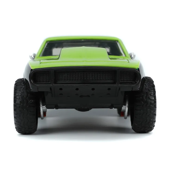 JADA Teenage Mutant Ninja Turtles Die-Cast Car With Figure – 1:24 Scale Die-Cast Model