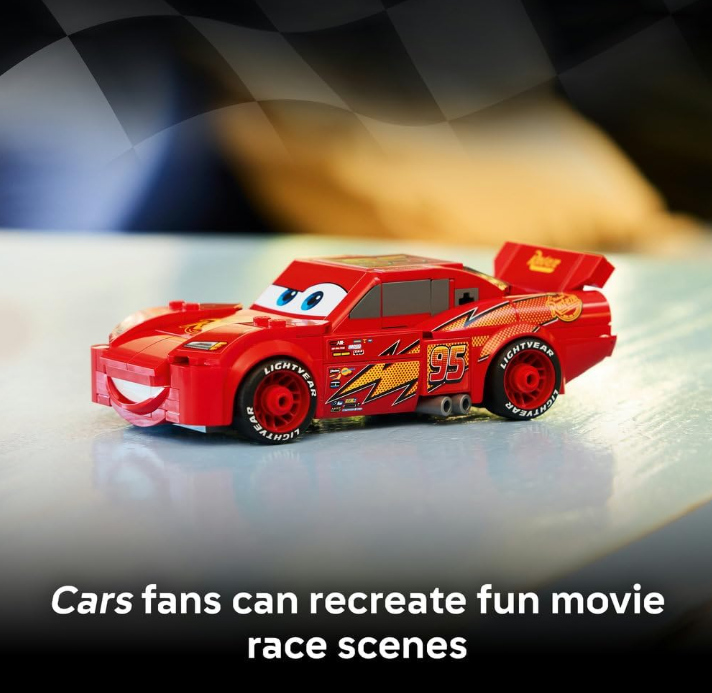 LEGO Speed Champions 77255 Lightning McQueen – 270-Piece Building Set
