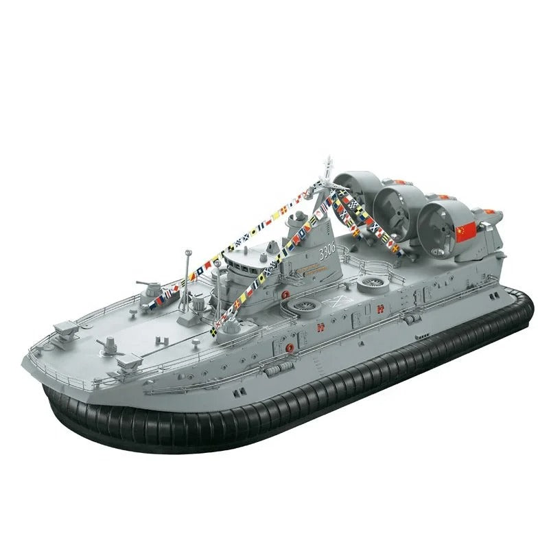 GerRit Zubr Hovercraft 1/110