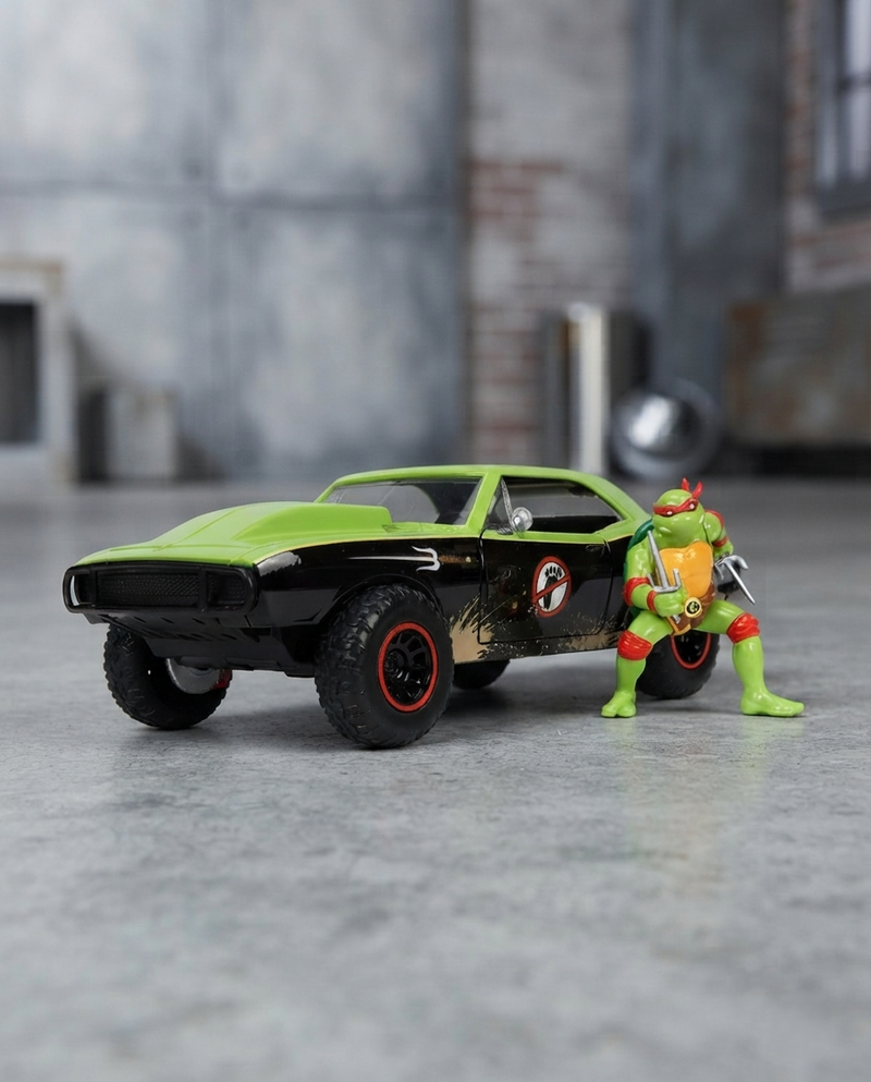 Teenage Mutant Ninja Turtles Raphael Chevrolet Camaro 1/24 Scale Model