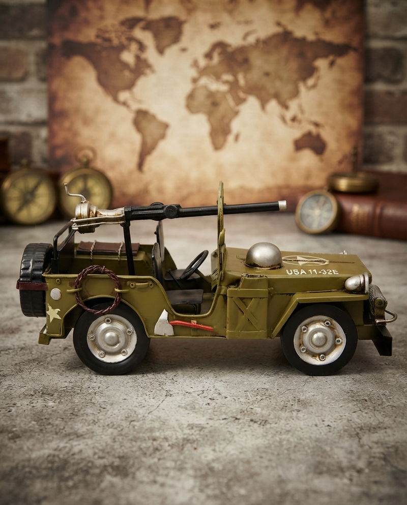 Vintage Military Jeep Model – Classic Metal Army Vehicle Replica