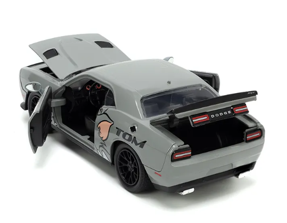 Tom & Jerry 2015 Dodge Challenger HellCat 1/24 Scale Model