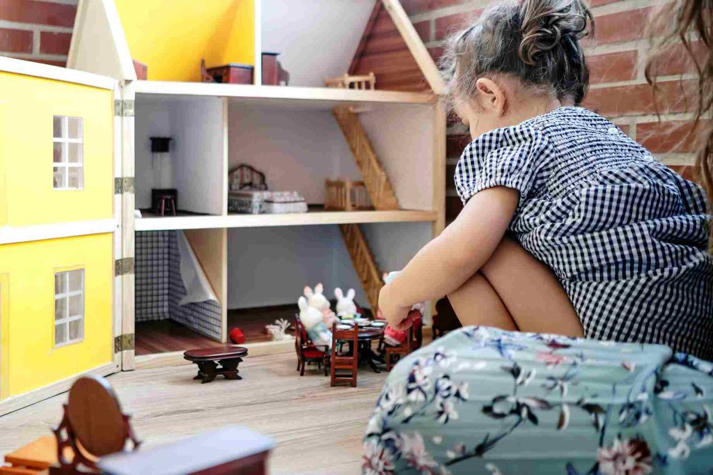 9 Best Doll House for 6 Years Old & Up
